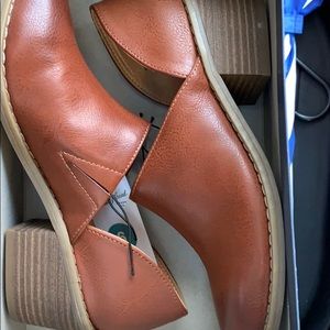 Never been worn target cognac boots with tags